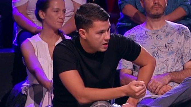 Ne verujem ovim rav*ma, na njemu je da... Peja uputio Eni javno IZVINJENJE zbog prepiski, pa vratio Mrvicu na fabrička: Ovo je gotivljenje?!(VIDEO)