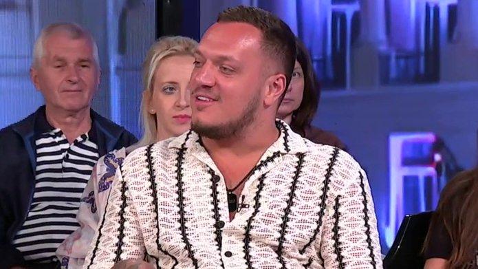 ĆALE JE LEGENDA, KEVA ME ODUŠEVILA, A BURAZER... Gastoz progovorio o susretu sa Anđelinom porodicom: Evo koje utiske nosi iz  Đenovića (VIDEO)