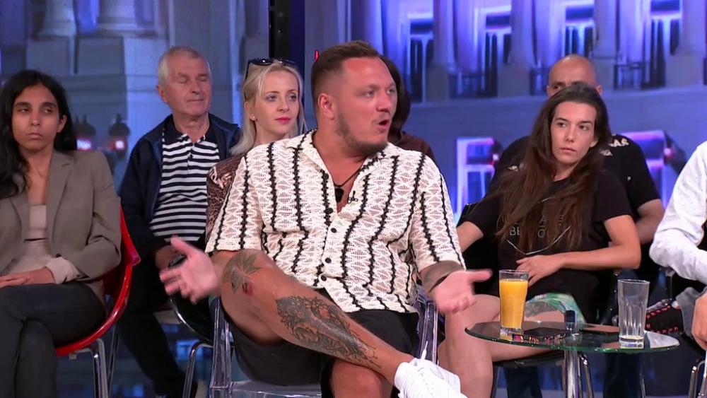 BILA JE SA PAVLOM, A KAD SU UZELI PARE... Lepi Mića urnisao Gastoza zbog veze sa Anđelom: Pobednik Elite 8 otkrio nove planove sa Đuričićevom (VIDEO)