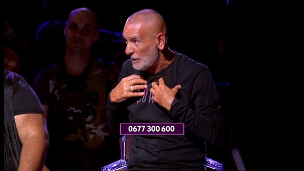NE ŽIVIM OD VATRICA, JA ČITAM KNJIGE: Mića ne prihvata hvalospeve o Anđeli Đuričić, pala mu roletna, pa zapušio usta gledateljki! (VIDEO)