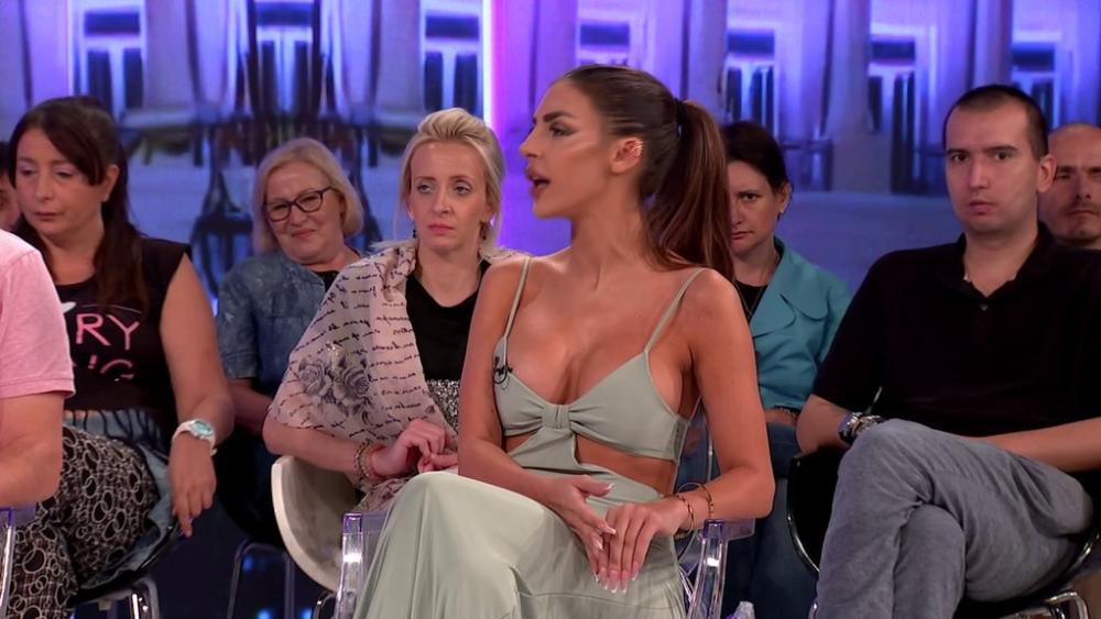 Želim da mu se otfikari glava: Ena ključa od besa kao nikad! Eksplodirala kao bomba, pa Ivanu i Bori Santani poželela SMRT! (VIDEO)