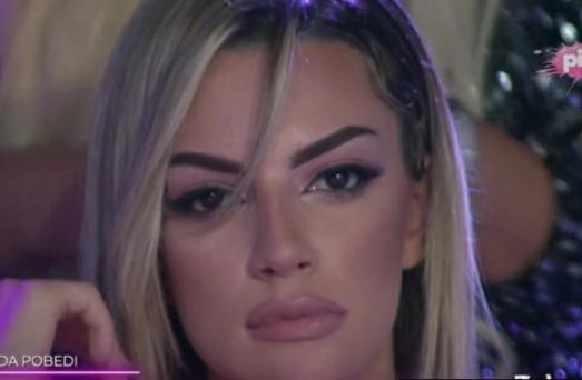 TARA SIMOV NOŽEM NAPALA BIVŠEG TASTA, POLICIJA ODMAH STIGLA NA MESTO INCIDENTA