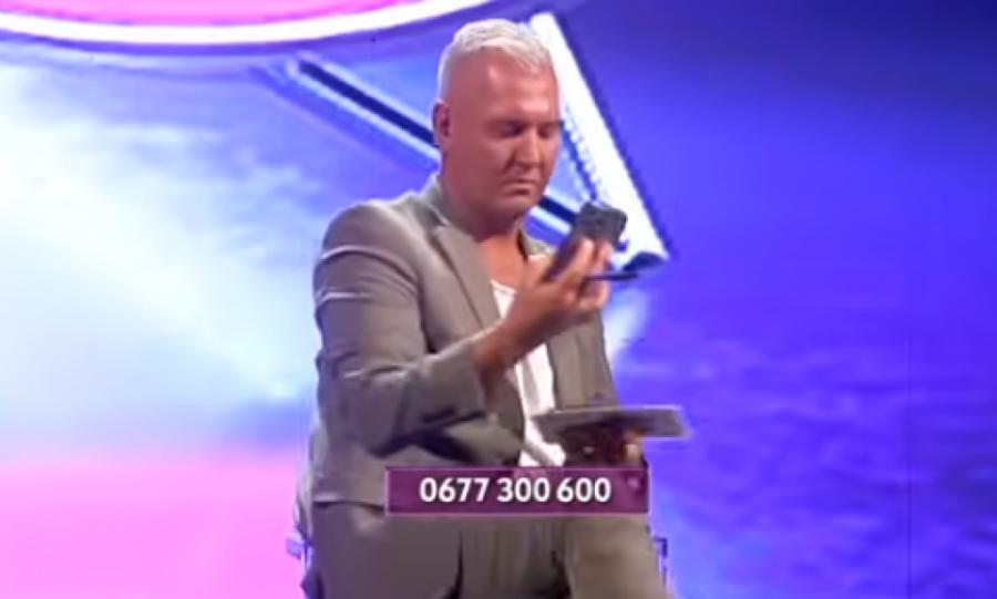 VODITELJ UZEO SOFIJIN TELEFON, A KAD JE UŠAO U PREPISKE SA KARIĆEM, ZATEKLA GA ŠOK VEST: Uživo na Pinku raskrinkana AFERA!