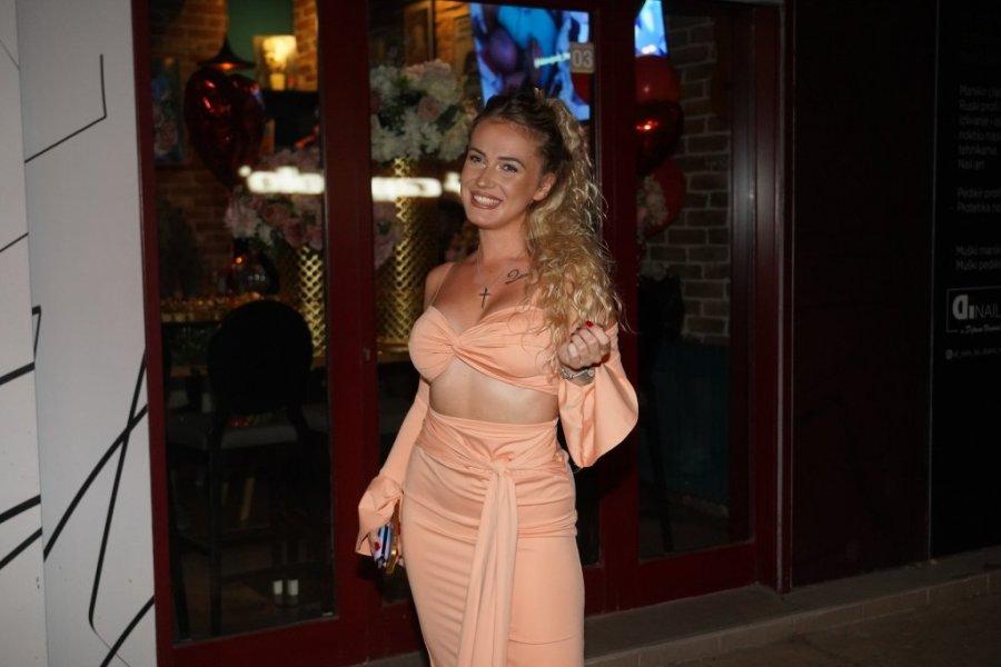 GODINU DANA OD SAZNANJA KOJE JOJ JE PROMENILO ŽIVOT: Milica Veličković maloj Barbari uputila DIRLJIVU poruku - njene reči će vas istopiti! (FOTO)