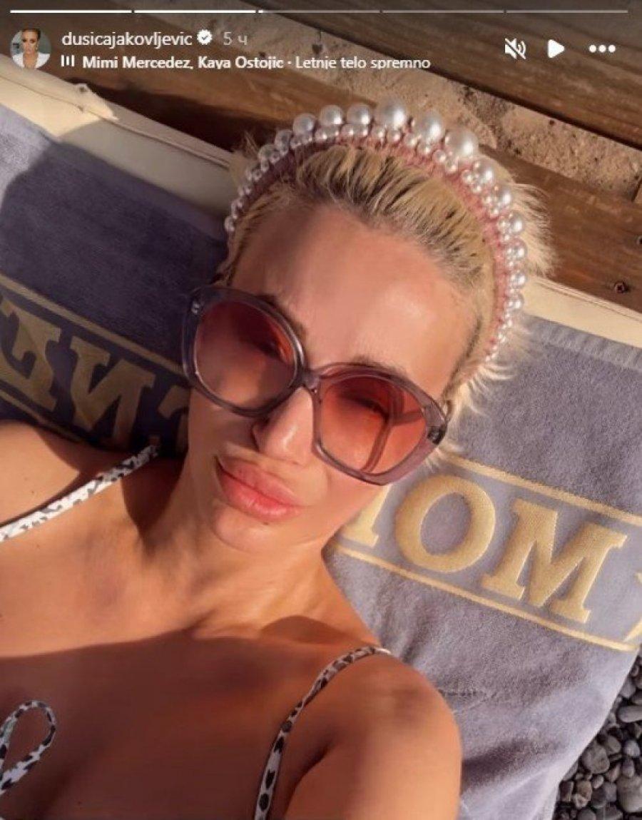 SKINULA SE DUŠICA JAKOVLJEVIĆ! Pokazaa zmijsko telo, a posebno privlaći pažnju detalj tik iznad intimne regije! (FOTO)