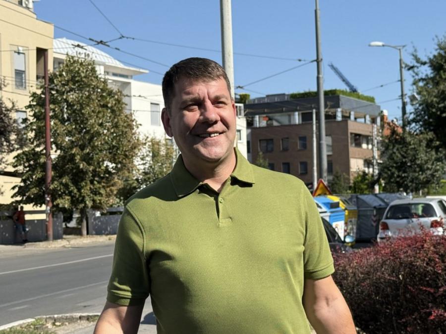 DIRLJIVA SCENA: Ivan Marinković uz sina na pragu škole - obećanje koje je delovalo nemoguće, sada je ispunjeno! (FOTO)