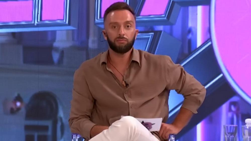 "Ovako ne mogu da radim" Samo što se vratio na "Pink", Darko Tanasijević se obratio gledaocima i saopštio sve o radnom angažmanu