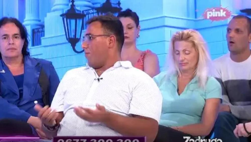 Kupio nove zube za majku: Peca Lazić otkrio na šta je sve potrošio honorar od rijalitija - Sve pare je spiskao