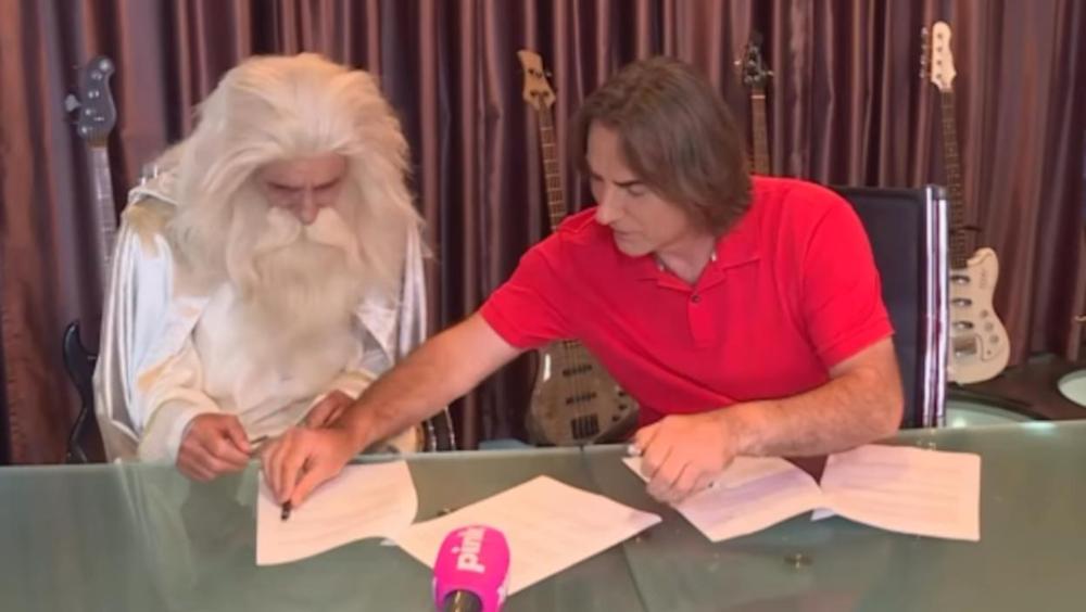 Gandalf ulazi u "Elitu 9": Mitrović predstavio novog takmičara u belom sa dugom sedom kosom i bradom (VIDEO)