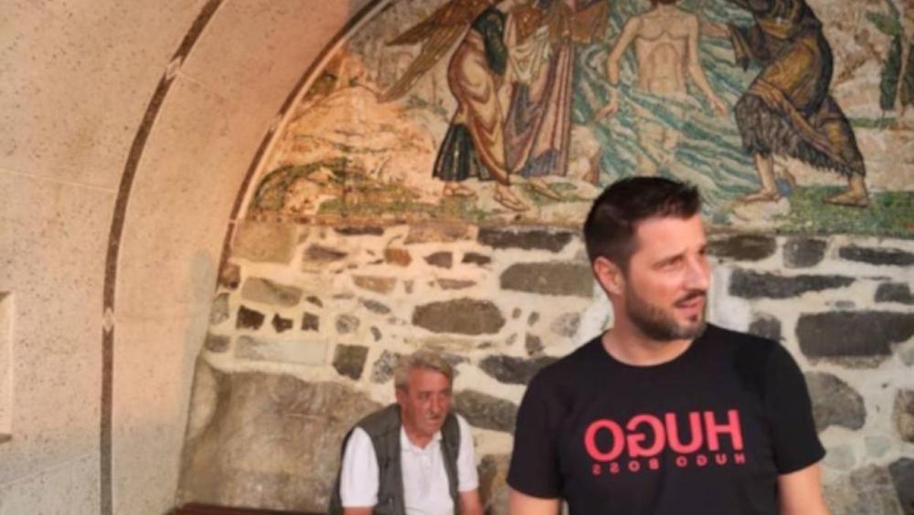 Ekskluzivne fotografije - pre nego što mu je otac preminuo, Marko Miljković ga je odveo na sveto srpsko mesto