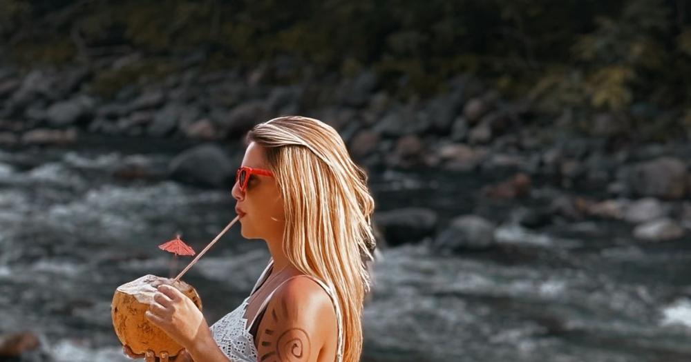 "Tetovaže kidaju" Muškarcima popadale vilice zbog Kijinih fotki: Pokazala go stomak i noge, a na rukama ima...