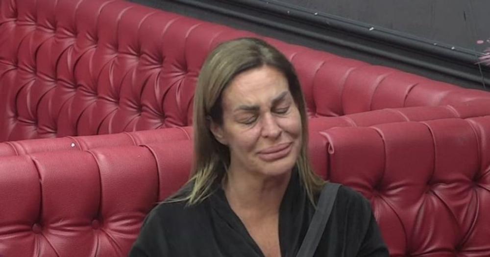 "Nije lako kad je..." Milena Kačavenda u suzama zbog velike tuge, ovaj dan joj je već 15 godina urezan u um