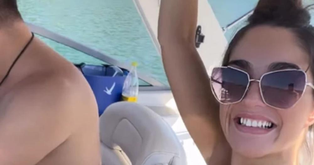 Evo gde se baškare Anđela i Gastoz: Minijaturni bikini jedva prekriva njenu intimu, usnimila Galeta bez majice