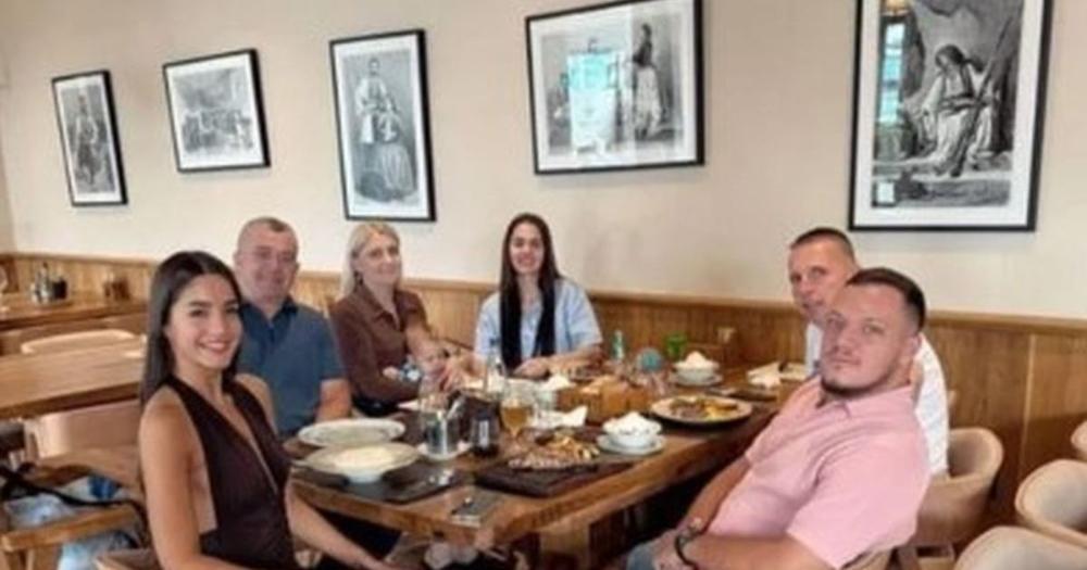 Anđela upoznala Gastoza sa porodicom, evo kako je protekao prvi susret sa Velišom: Slika govori sve