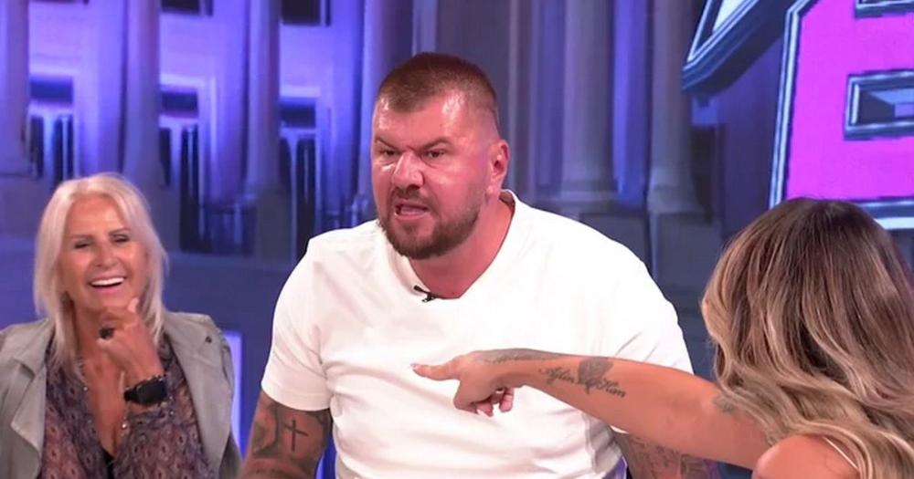 "Ne vraćam se i neću ući u Elitu": Janjuš se žestoko obratio Velikom šefu nakon što je potpisao ugovor
