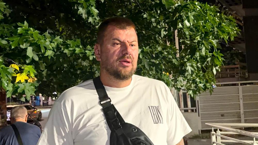 Janjuš otišao van Srbije i pokazao ko mu pravi društvo: Poseban susret