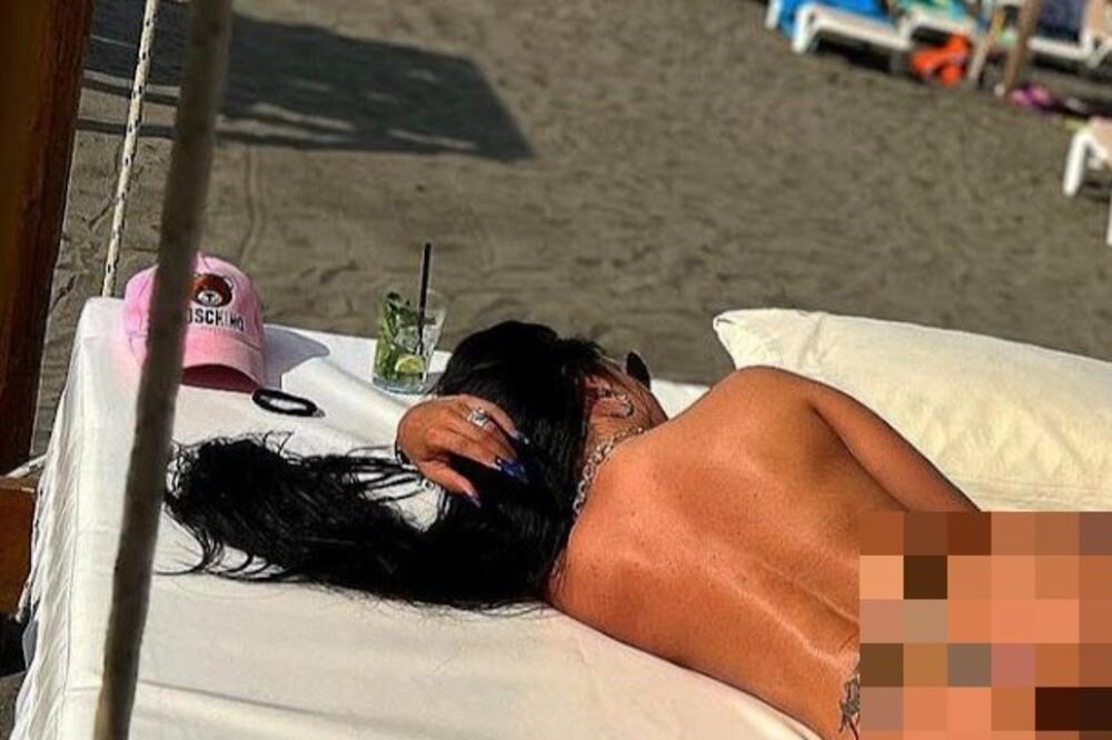 Srpska pevačica Sandra prodaje intimu: Isplivao cenovnik usluga se*s bombe - Evo šta nudi po promo ceni (FOTO)