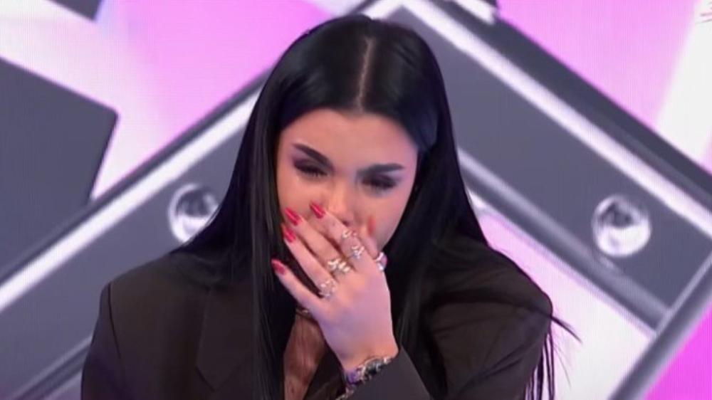 Trudna Anita kod lekara! Zbog onoga što je čula u ordinaciji rijaliti učesnica u suzama