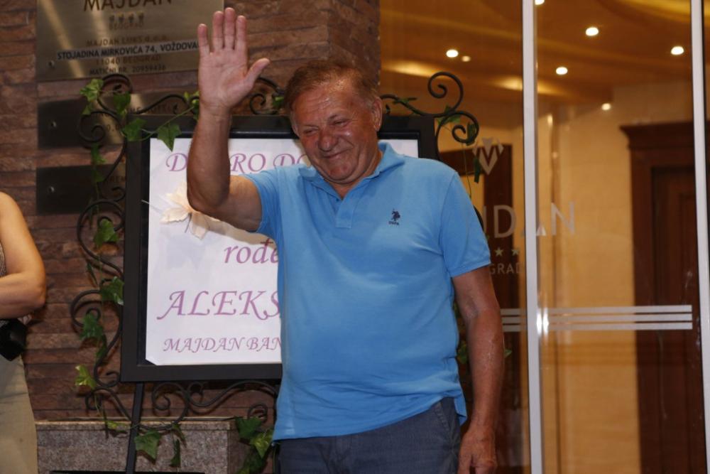 "Uradićemo DNK i odmah ću priznati dete" Folker bez dlake na jeziku o vanbračnom sinu!
