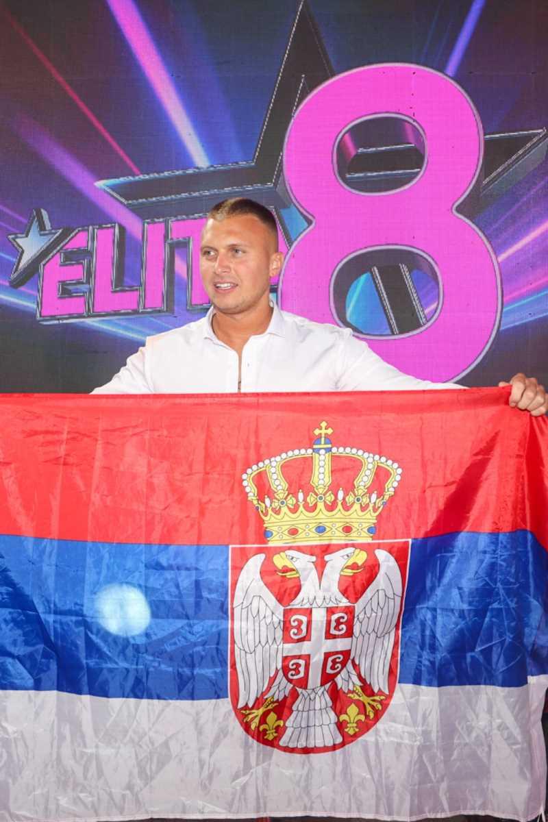 OSMANA KARIĆA ZNATE SVI, A OVO JE STEFANOVA MAJKA: Ljudi ostali nemi pred njenom lepotom, a sin joj se jednom javno OBRATIO (FOTO)