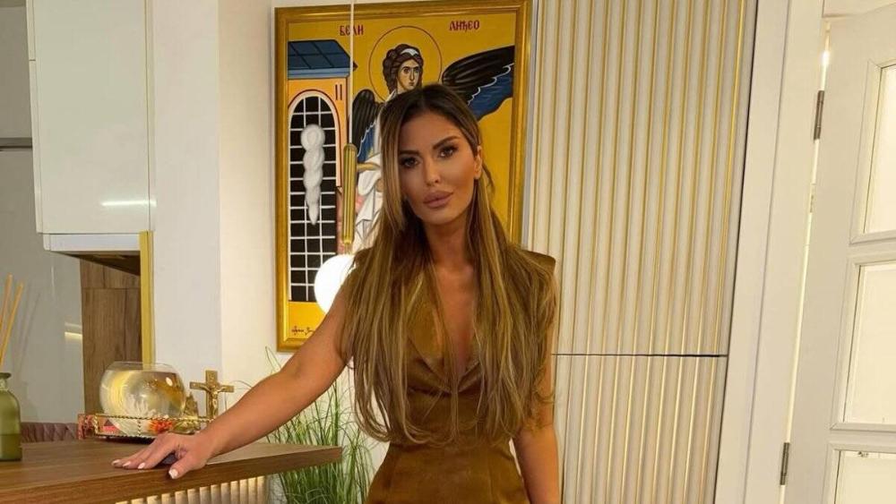 Oglasila se Ana Radulović: Evo kako je reagovala na vest da je bivši muž dobio ćerku s kumom poznatog pevača