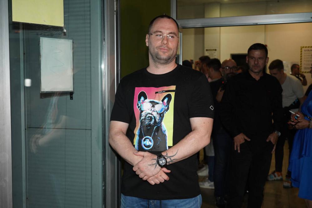 Zvezdan Slavnić ulazi u Elitu 10? Bivši rijaliti učesnik objavom izazvao haos na mrežama