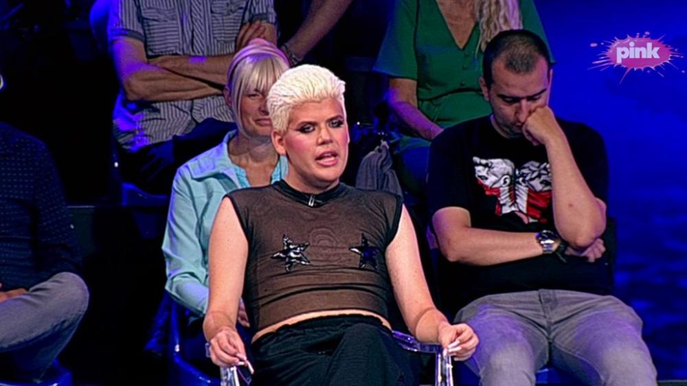 Blokirao me je, pa sam kupovao nove brojeve: Uroš otkrio detalje sa snimanja spota, pa se osvrnuo na odnos sa Borom! (VIDEO)