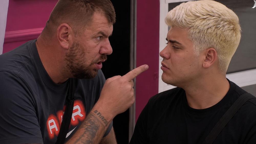Isplivale jezive glasovne poruke - Janjuš besneo i pretio Urošu Staniću: "Bićeš trula višnja..."