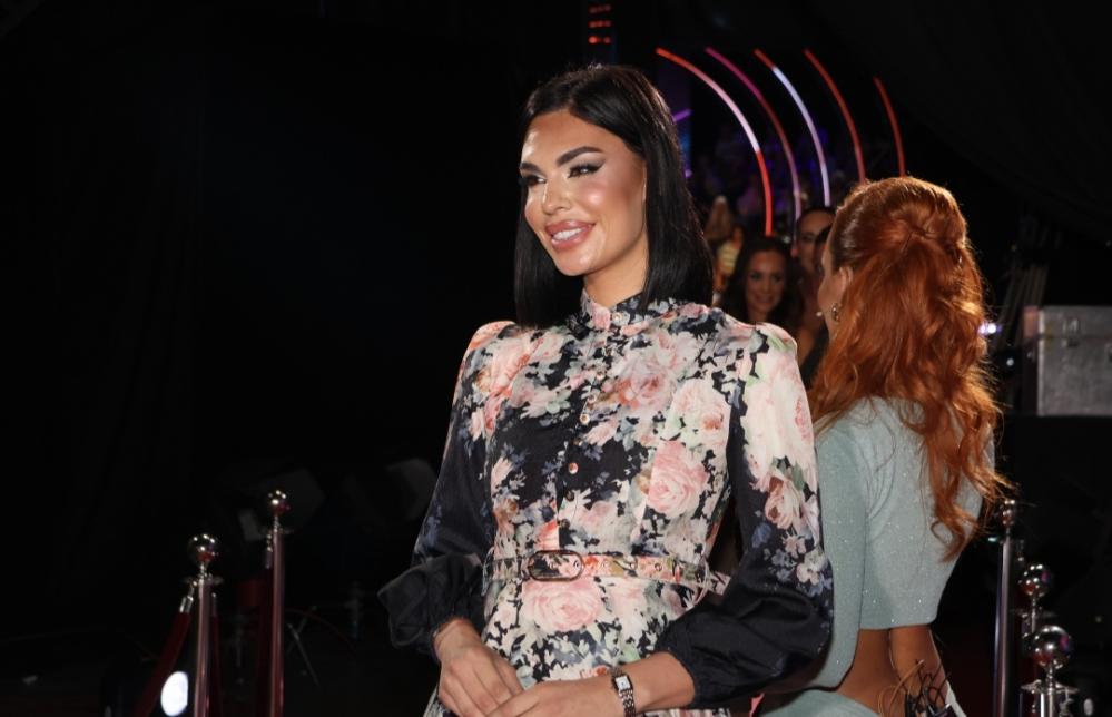 Mina Vrbaški u suzama napustila studio "Spavao si sa udatom prijateljicom moje mame" Skandal u emisiji uživo!