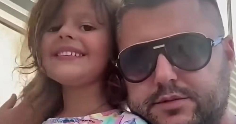 Asmin posle 3 godine video ćerku, on objavio snimak koji je rasplakao sve: Ima poruku za Groficu