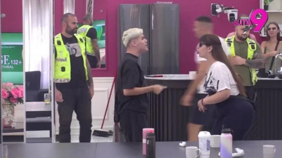 NA IVICI TUČE! Miljana i Uroš u žestokom okršaju, pljušte uvrede i psovke (VIDEO)