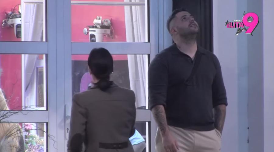 ASMIN PRIZNAO OSEĆANJA PREMA 31 GODINU STARIJOJ CIMERKI! Šok u Beloj kući: "Jako si lepa, hrabra i da goriš"