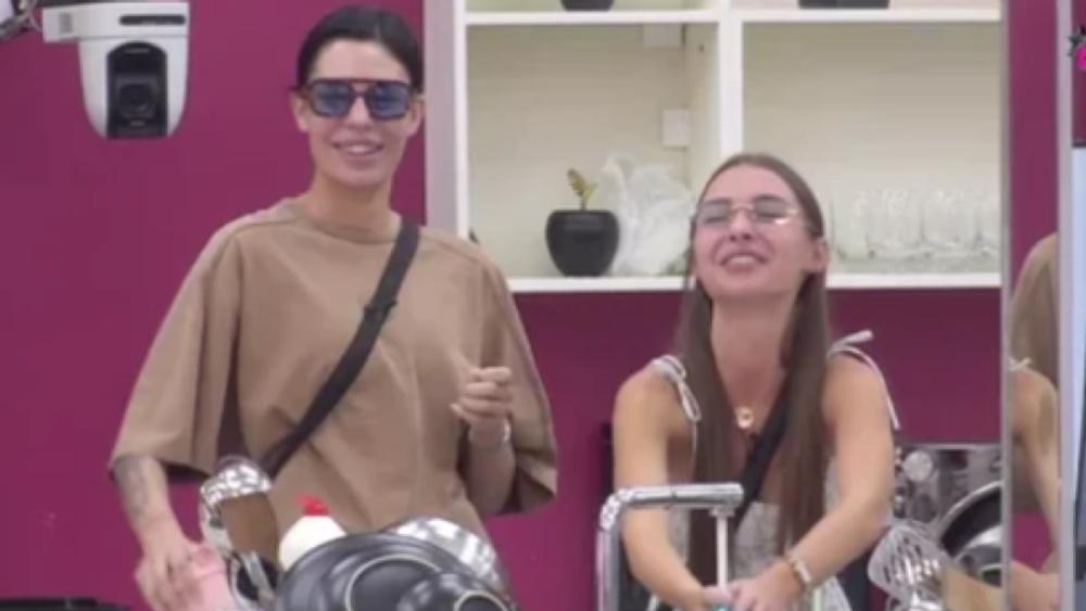 "ONA VOLI SVINGERAJ, NJU TO ISPUNJAVA" Isplivale šokantne tvrdnje o rijaliti učesnici, Asmin i Janjuš je razotkrili