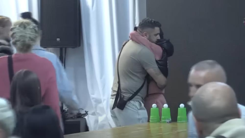 NAKON 9 DANA, ONA JE IZBAČENA IZ ZADRUGE 9 ELITE Poražavajući rezultati ostavili sve bez teksta, a tek da čujete koliku podršku ima Asmin
