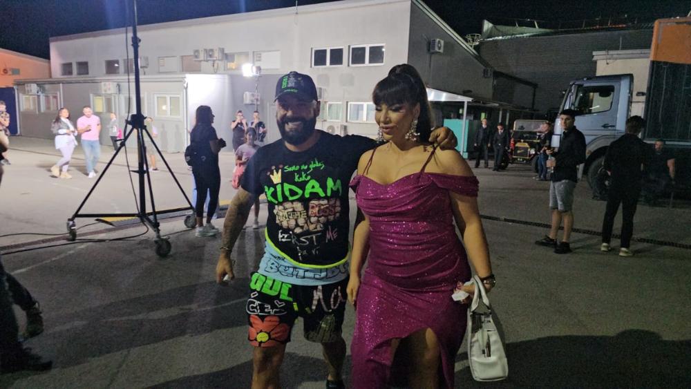 Na Miljani Kilić sve puca: Nišlijka stigla u Šimanovce u preuskoj haljini, spremna za Elitu 9