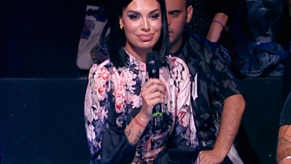 Mina Vrbaški je bila maloletna kad je imala aferu sa ovim poznatim pevačem