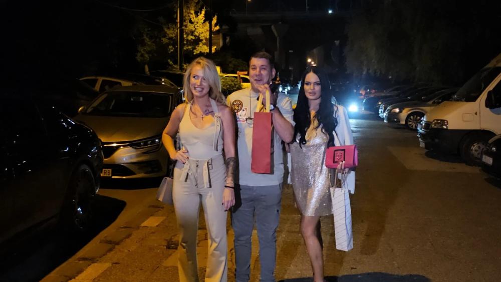 Karić sa zadrugarkom nakon raskida sa devojkom: Bora okupio starlete i starletane