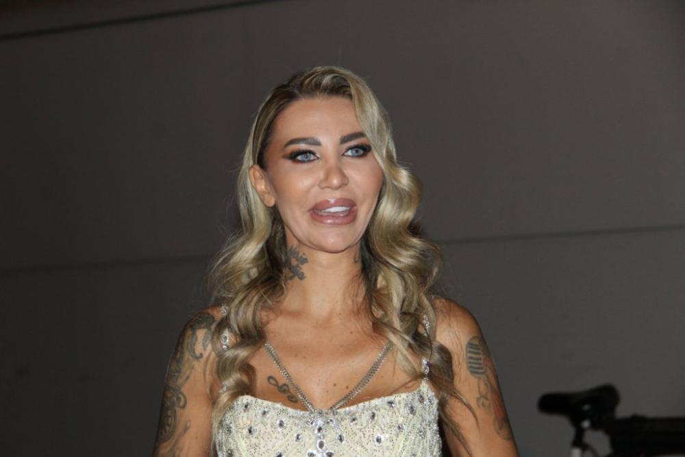 "Napravila sam usnice": Aneli Ahmić se hvali novim estetskim zahvatom (FOTO)