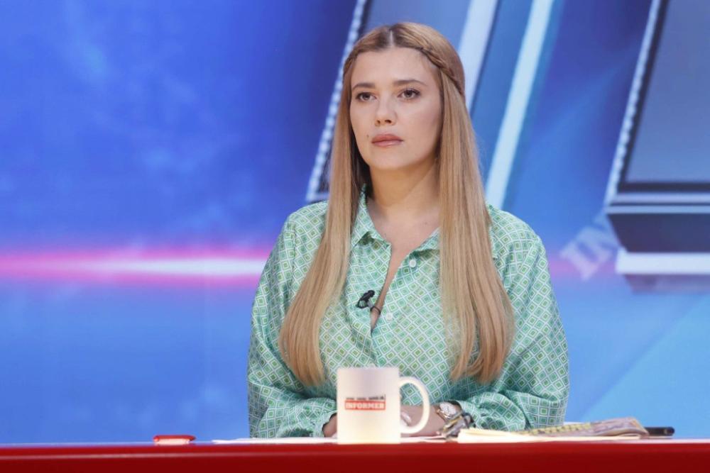 "Stric ne dozvoljava da moj otac dostojanstveno počiva": Kija Kockar podelila tužan prizor sa groblja