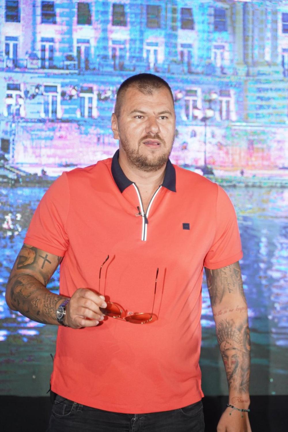 Janjuš ojadio bivšu devojku za veliku sumu novca: Zbog ovog iznosa je dobio tužbu