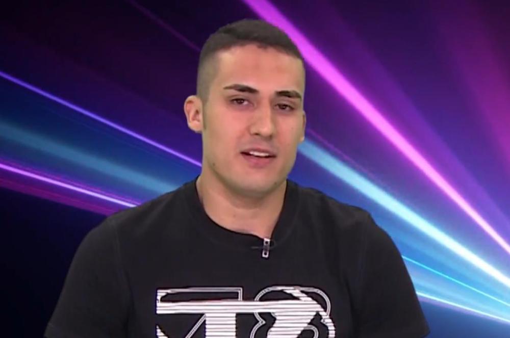 MURAT POKAZAO ZUBE UČESNICIMA! Ismevaju ga već deset dana, a on ih sada pokosio ovim rečenicama: Stari takmičari nemaju poštovanja...