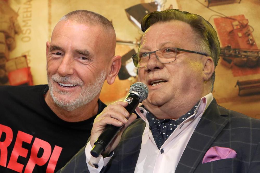"PAMTIĆU GA CELOG ŽIVOTA..." Pevač slomljen zbog Halida Bešlića: Izneo detalje prijateljstva koje su negovali decenijama...