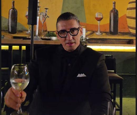 KRISTIJAN GOLUBOVIĆ NAKON LJUBAVNOG BRODOLOMA POKREĆE BIZNIS! Ulaže 100.000€, radi sa porodicom sa KiM, evo o čemu je reč