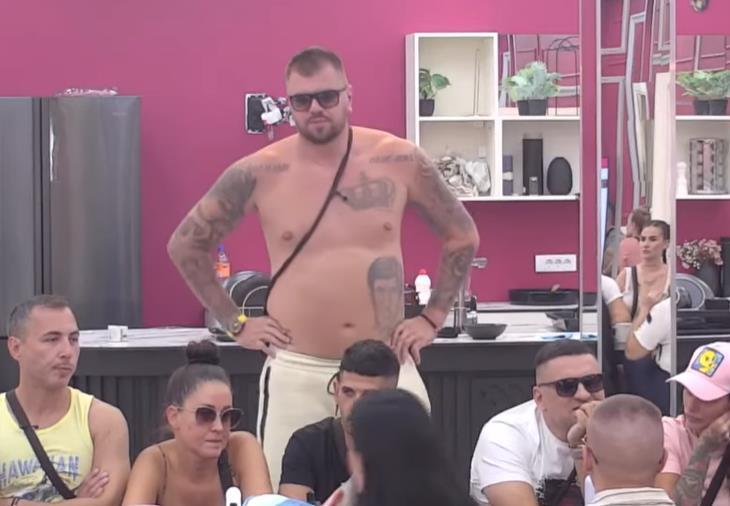 IVAN SUMNJA U JANJUŠEVU PRIČU O DOPISIVANJU S ANELI! Tenzija u "Eliti" svakim danom sve veća: Bio sam tu, mislim da je preuveličao