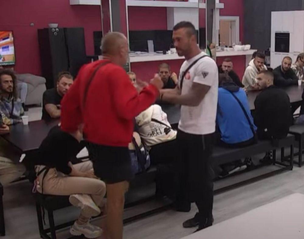 Za 13 godina uzeo 500.000 evra? Otkrivena zarada rekordera srpskog rijalitija, pre dve godine pričao da će u penziju