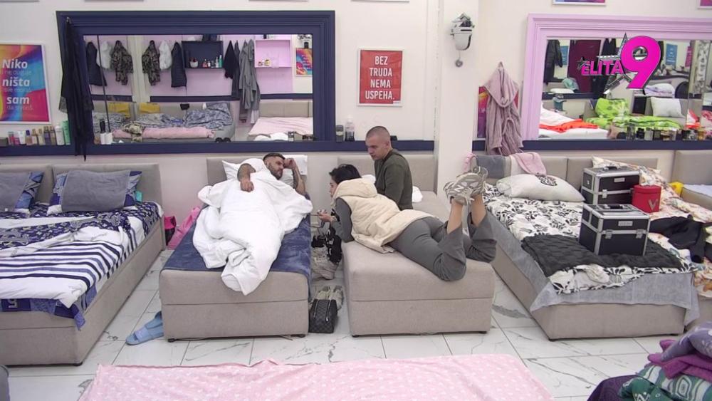 Ako se razdvojimo... Mina i Alibaba otkrili šta će raditi povodom optužbi da su ZALJUBLJENI jedno u drugo! (VIDEO)