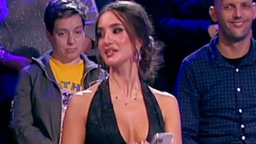 Dobila novu titulu! Gledalac krunisao Anđelu, smatra da je ona sada MAMAZENGIJA, pa javno otkrio da želi da ZAPROSI Sofi (VIDEO)