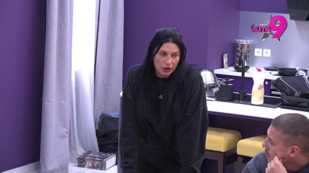 Viktor na žestokoj meti ukućana: Gore od želje da mu vide leđa! Aleksandra brutalno osudila igru Dejana Ketića! (VIDEO)