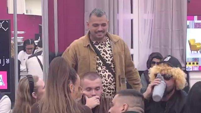 Novi detalji! Janjuš i Luka imaju zajedničku devojku i pre Aneli?! Bora Santana raskrinkao sve, Terza ogolio dušu o Vujoviću: Nikada ti neću okrenuti leđa! (VIDEO)