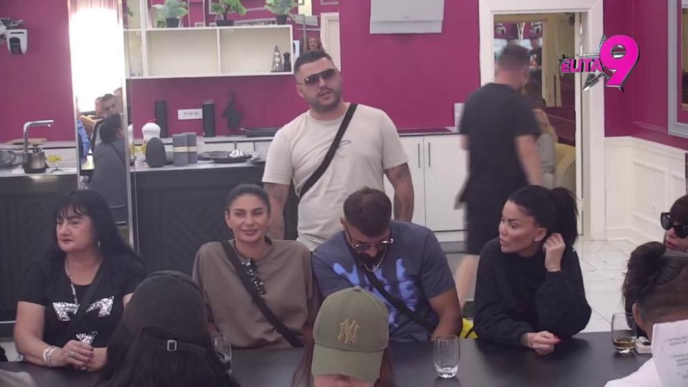 Nudio mi je pare da ne pričam o njemu: Asmin do koske raskrinkao Anelinu aferu sa oženjenim Alenom! (VIDEO)